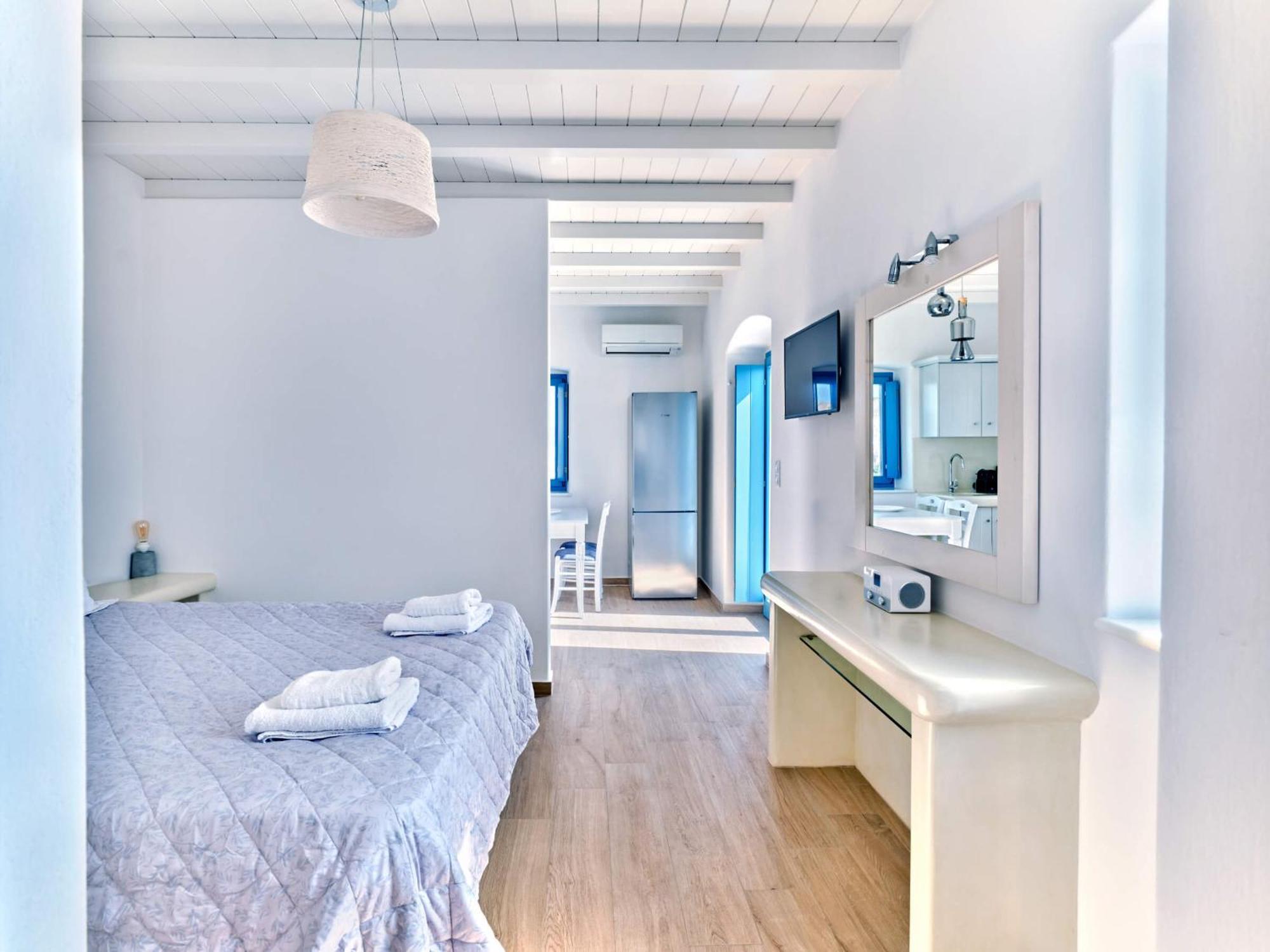 Luxurious Villa Pactia Amazing Pool Isterni (Paros) Exterior foto